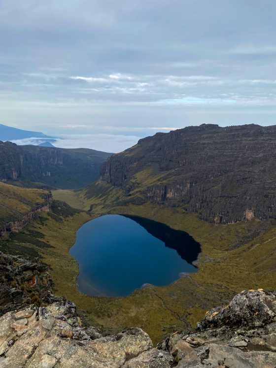 Lake Victoria – Island Hopping & Cultural Canoe Safari